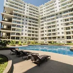 Relaxing 2Br At Gateway Pasteur Apartment By Travelio